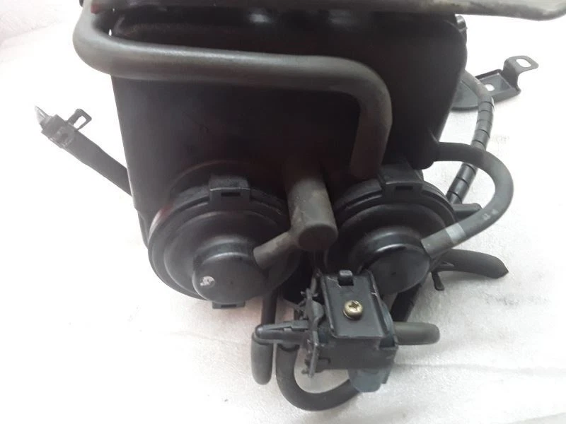 77704-07011 Bote de carbón de vapor de combustible 1997 Toyota Avalon Batt-12P Foto 4 de 4