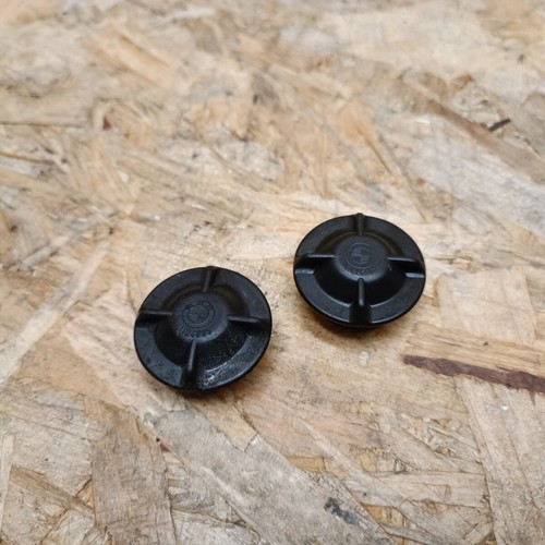 BMW E30 316i - 325i Stoßdämpfer Abdeckung Abdeckkappe Domlager Original Satz 2x