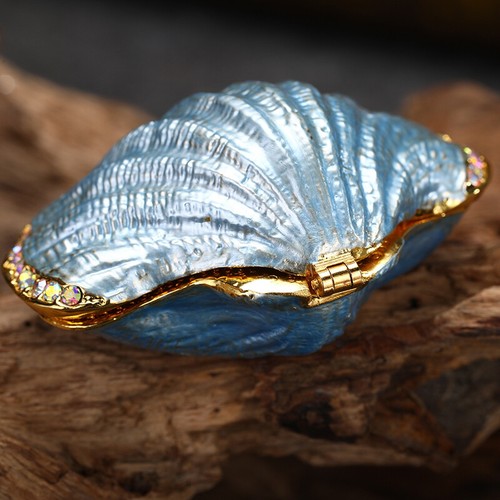 Vintage Pearl Mussel Hinged Trinket Box Wedding Ring Holder Seashell Figurine - Picture 4 of 15