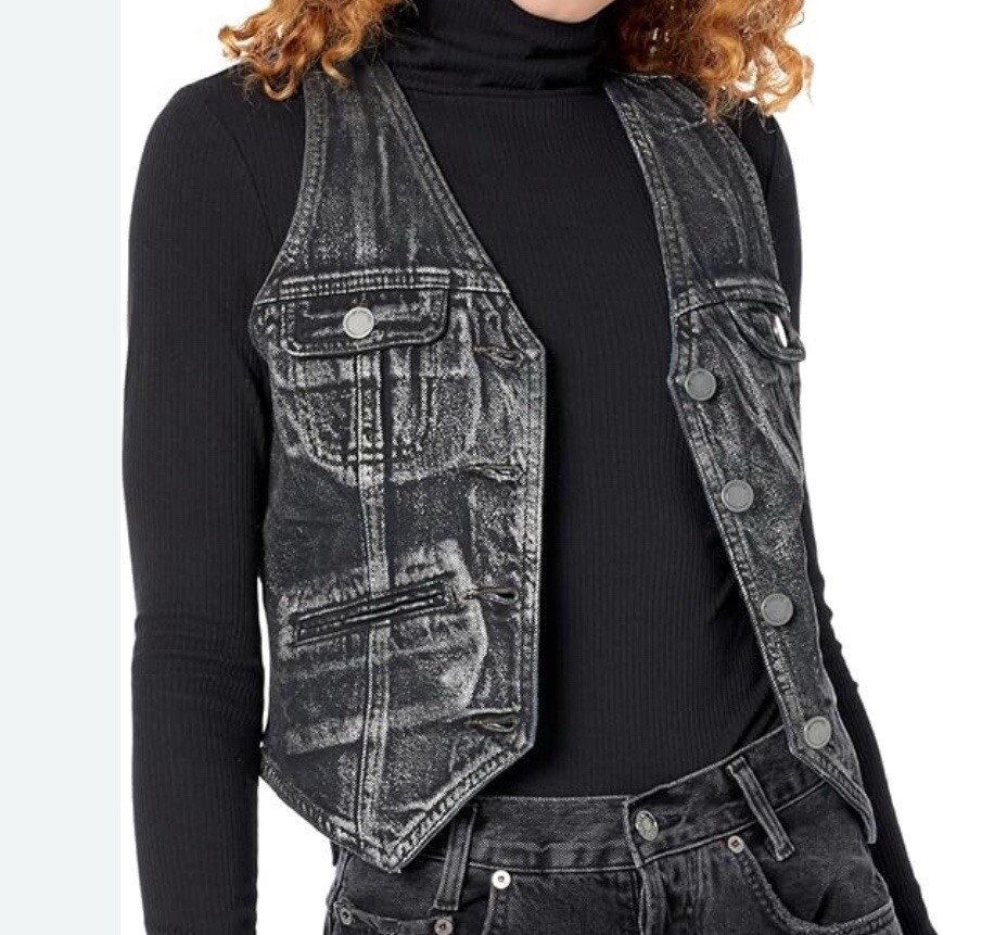 [BLANKNYC] womens Women's Coated Denim Vest With Seaming DetailVest Large