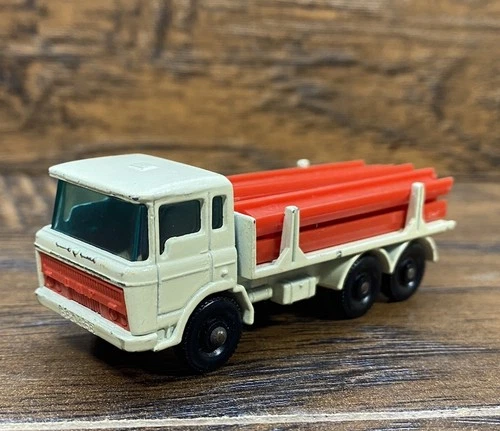 Lesney Matchbox No.58 Girder Truck Diecast White Red Rails Vintage