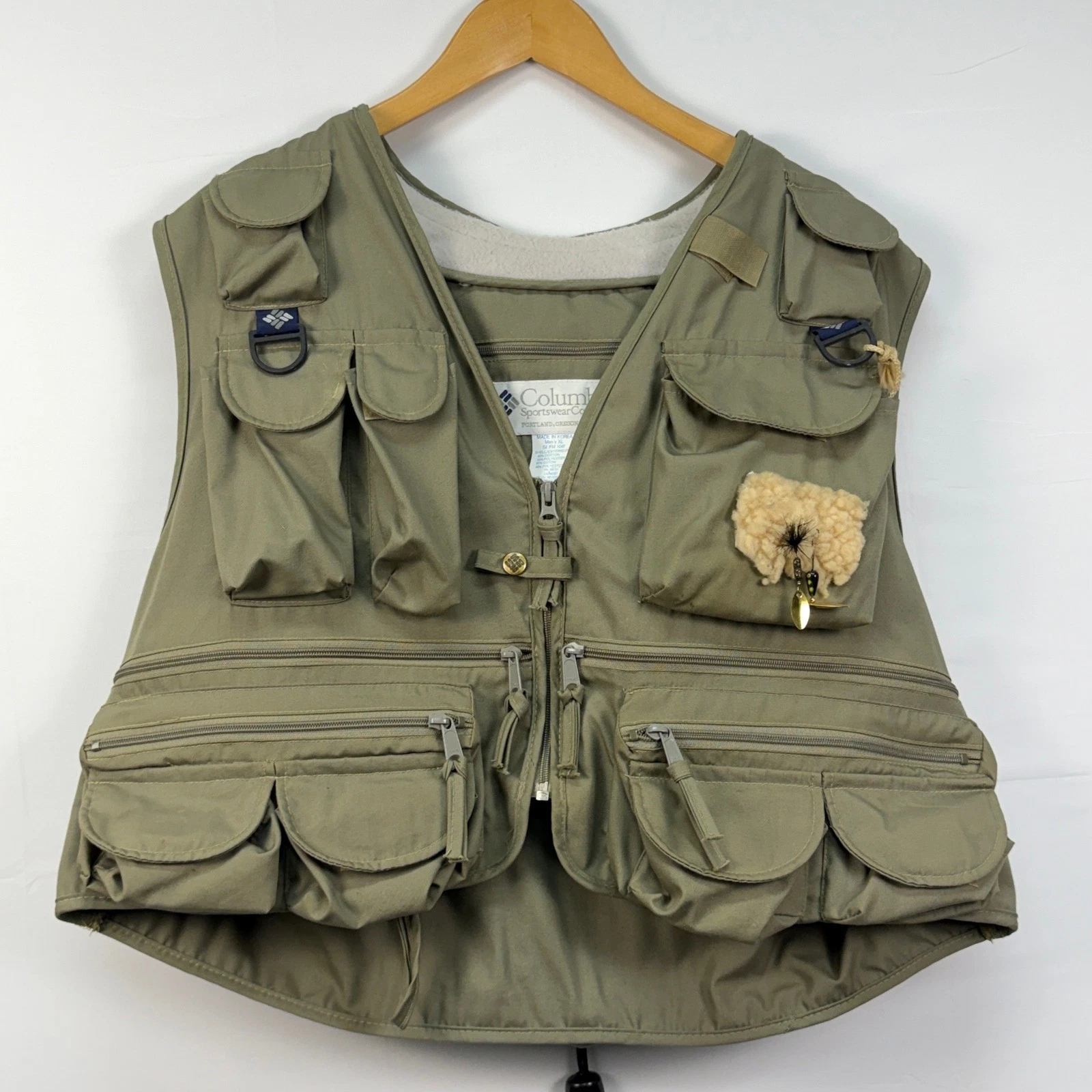 Mens Columbia Fishing Vest w/accessories Size