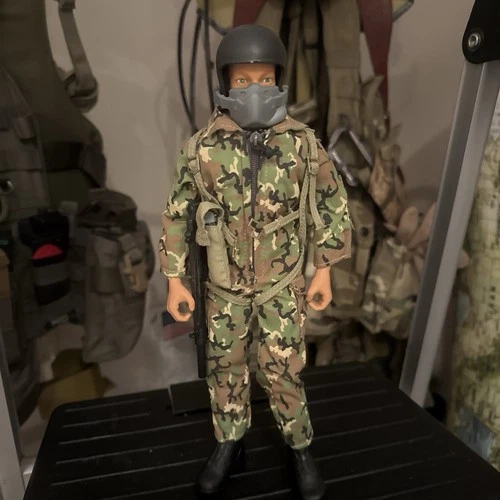 Hasbro G.I. Joe U.S. Airborne Ranger Action Figure