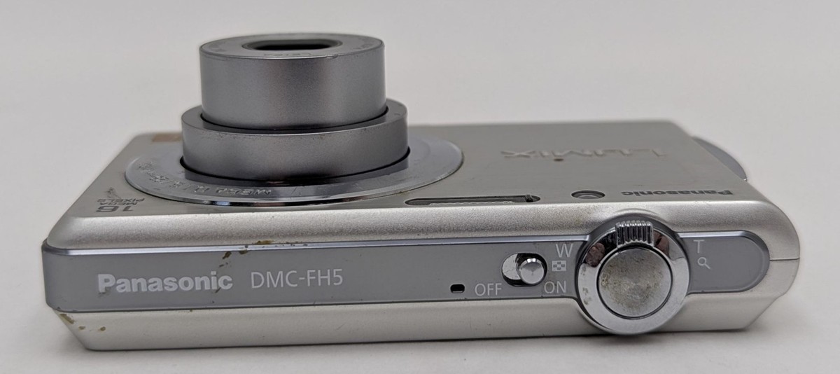 Panasonic LUMIX DMC-FH5 16.0MP Compact Digital Camera 4x Zoom