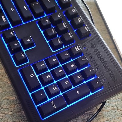 SteelSeries Apex 100 Illuminated Wired Gaming Keyboard 24 Key Anti-Ghosting