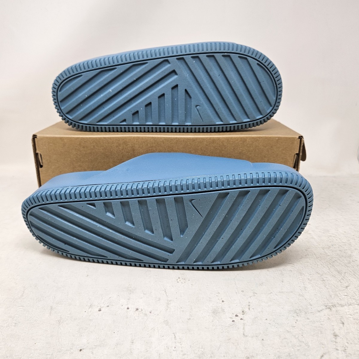 Nike Calm Slide Shoes Mens Size 13 Smokey Blue Slip On Rubber Sandals FD4116-005 Nike Calm Slide Men main image 2