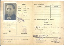 Fl&uuml;chtlings-Pa&szlig; F.P. ausgestellt 8.8.1946 Umsiedler-Quarant&auml;nelager Gr&ouml;na 2. WK