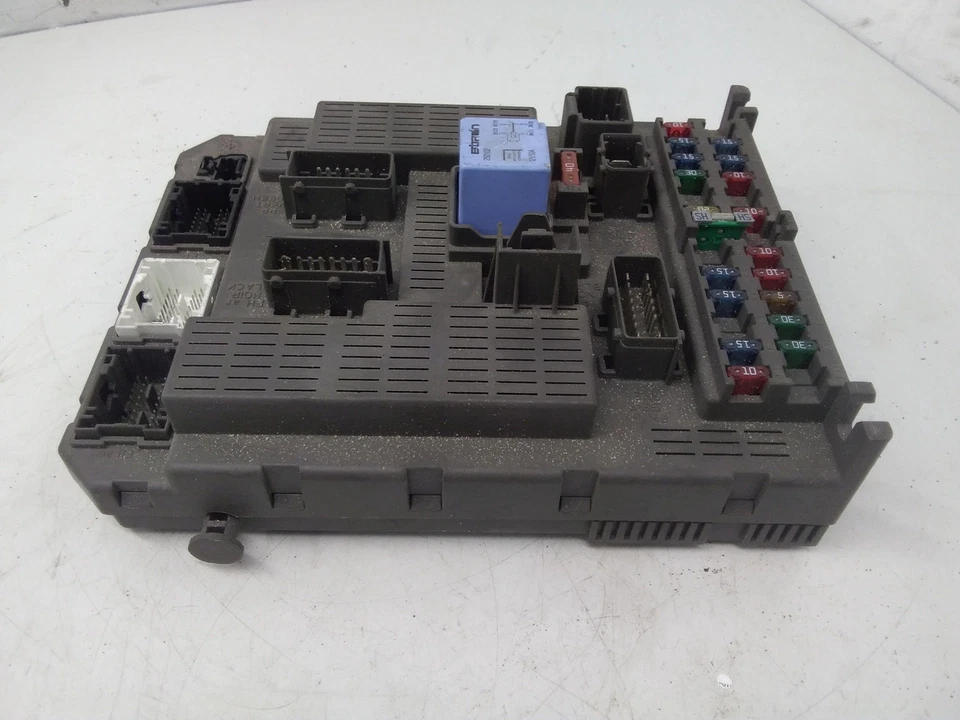 Cassetta fusibili CITROËN C5 I DC 9647448280 3.0 benzina 100kw 2001 27699044 - Immagine 4 di 4