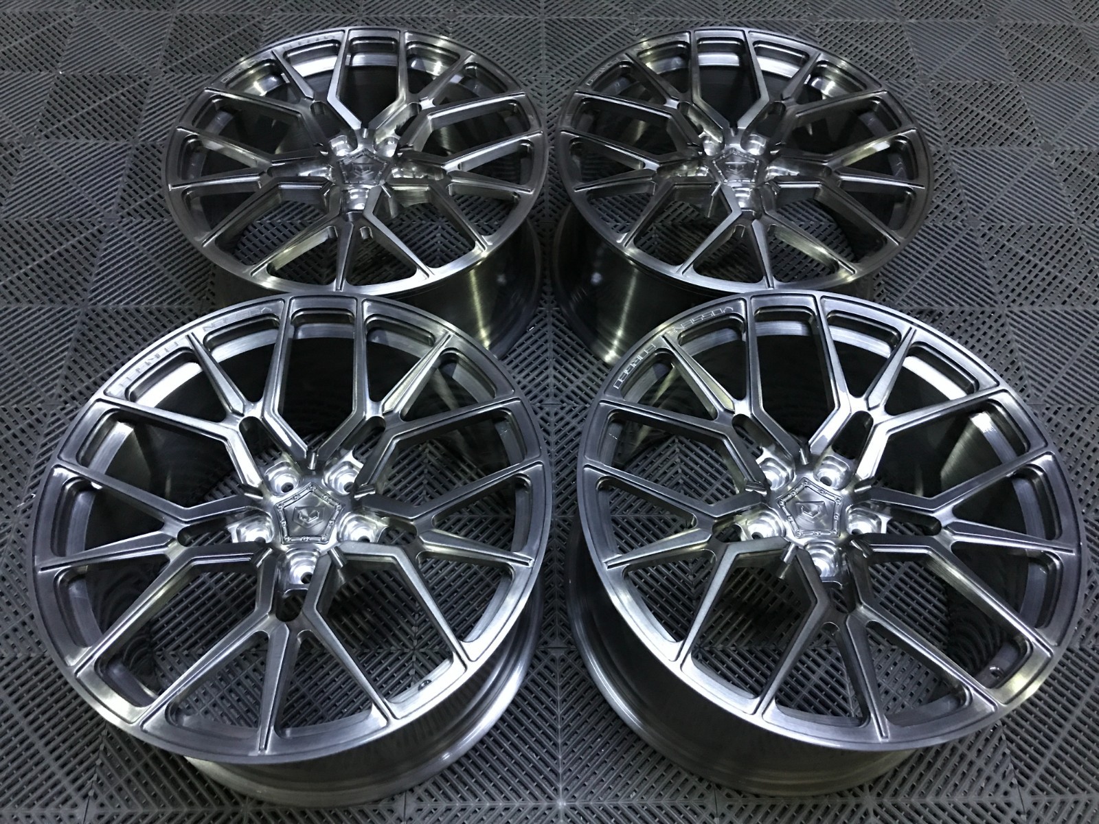 Lamborghini Urus 2018-2025 Wheel