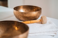 Jochen Schweizer Gutschein Klangschalenmassage für 2 Augsburg