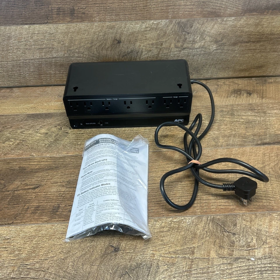 APC Back UPS 600 BE600M1 600VA 330W Battery Backup Surge Protector with Battery - Image 2 of 4