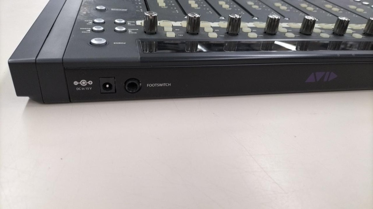 Avid Artist Mix Control Surface 8 Fader DAW Controller Pro Tools