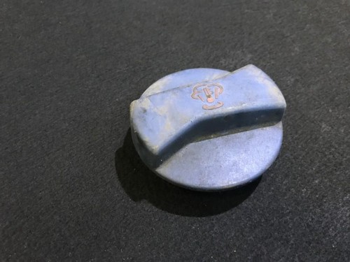 1j0121321b Deckel Ausgleichsbehälter Kühler  Volkswagen Golf DE272985-68