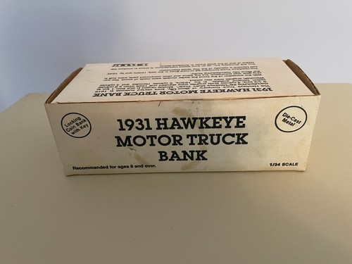 1931 Hawkeye Motor Truck Bank Diecast Truck, 1/34, White, by Ertl - Picture 9 of 9