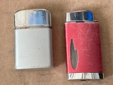 2 Vintage Collectible lighters - Ronson and Scripto