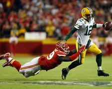 KHALEN SAUNDERS AARON RODGERS 8X10 PHOTO KANSAS CITY CHIEFS KC FOOTBALL PACKERS