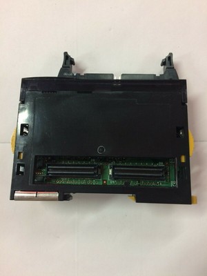 1PC Gebraucht OMRON CJ2M-MD211 PLC Module