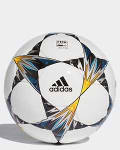 pallone da calcio adidas