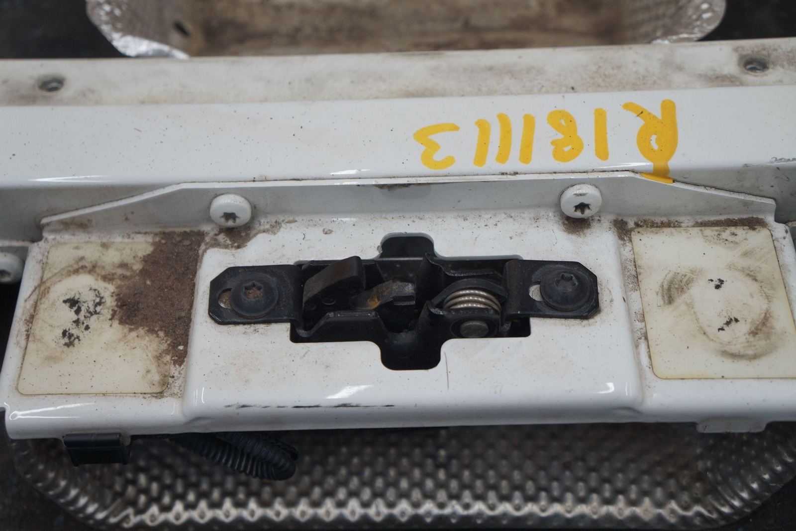 Rear Engine Compartment Crossmember Lid Latch 4E0823509 OEM Audi R8 2012