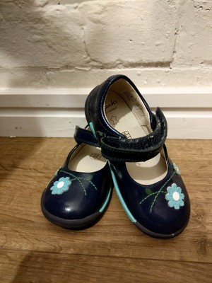 clarks shoes baby girl