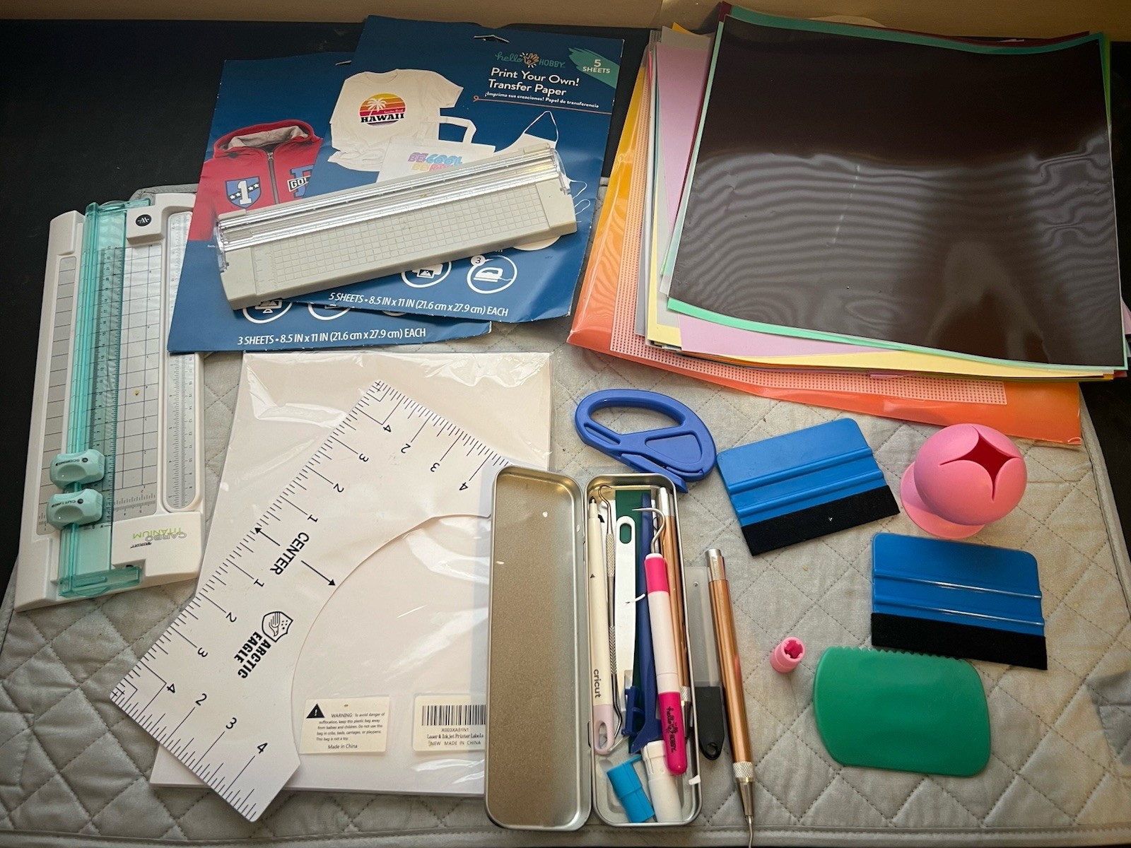 Cricut Explore Air 2 Bundle with Tools, Vinyl, Carrying Case