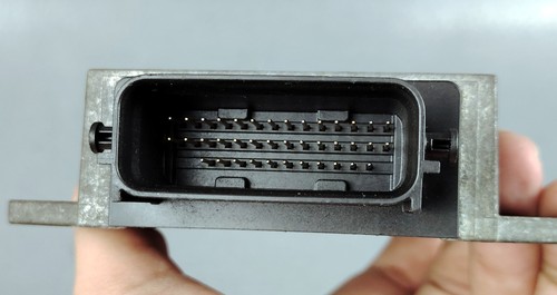 L39A 18 9E1C MAZDA PREMACY CR3W L3-VE TRANSMISSION CONTROL MODULE TCU TCM - Picture 8 of 20