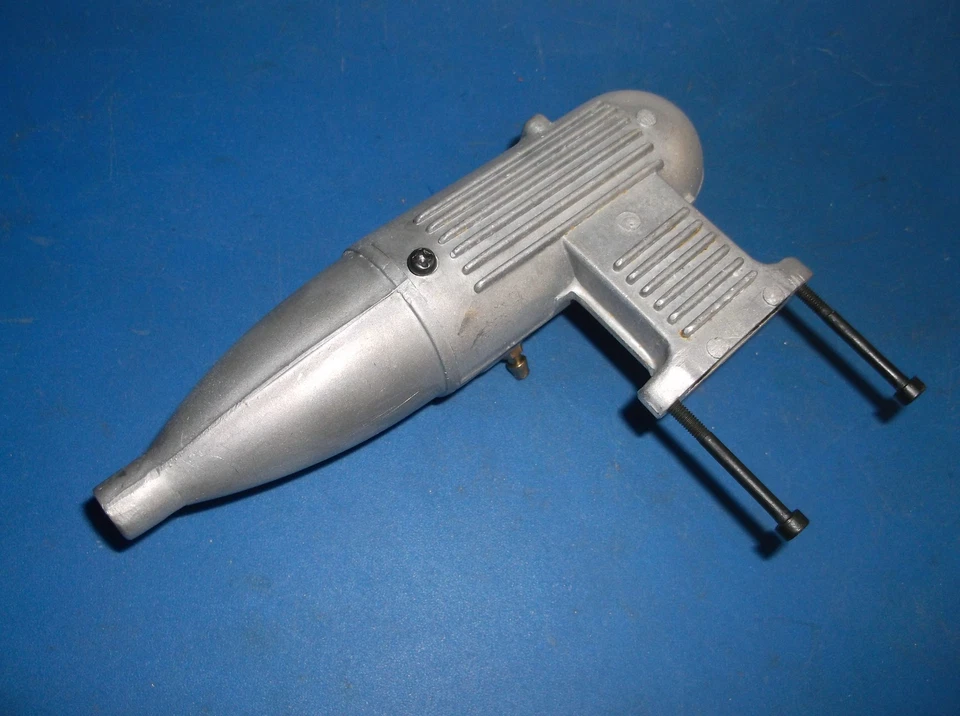 NICE ASP .40 GP MODEL AIRPLANE ENGINE MUFFLER ALL GOOD WITH SCREWS - Image 2 of 3