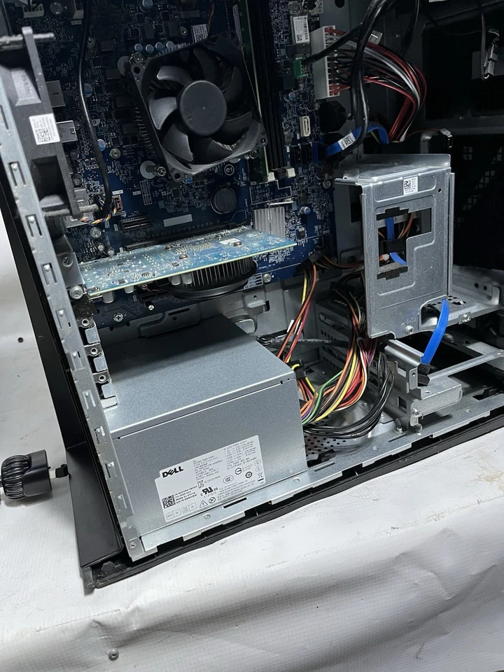 Dell Inspiron I5680-7163blu-pus Intel Core I7-8700 NVIDIA GTX 1070 16gb RAM... - Image 4 of 4