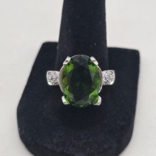 925 Sterling Silver Rhinestones Green Stone Cocktail Ring Size 9 Beautiful