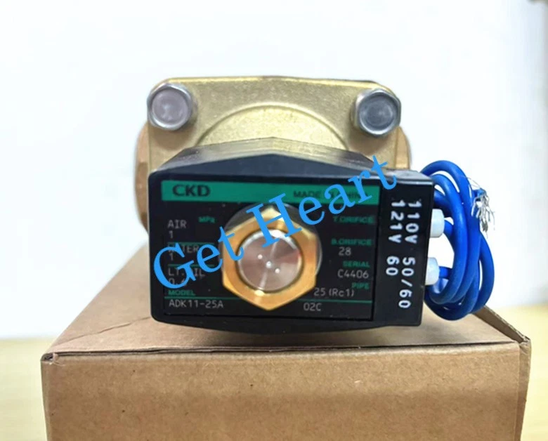 Electroválvula CKD ADK11-25A-02C-AC110V FedEx o DHL o UPS nueva Foto 2 de 4