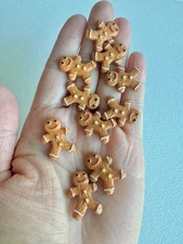 1:6 dollhouse miniature Christmas hot chocolate Santa mug gingerbread cookies