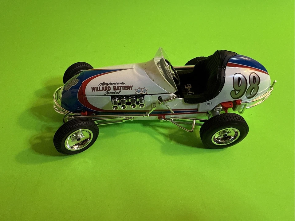 PARNELLI JONES # 98 WILLARD BATTERY VINTAGE OFFY MIDGET GMP Rare 1:18 - Image 3 of 4