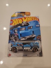 Hot Wheels 5 Alarm BLUE
