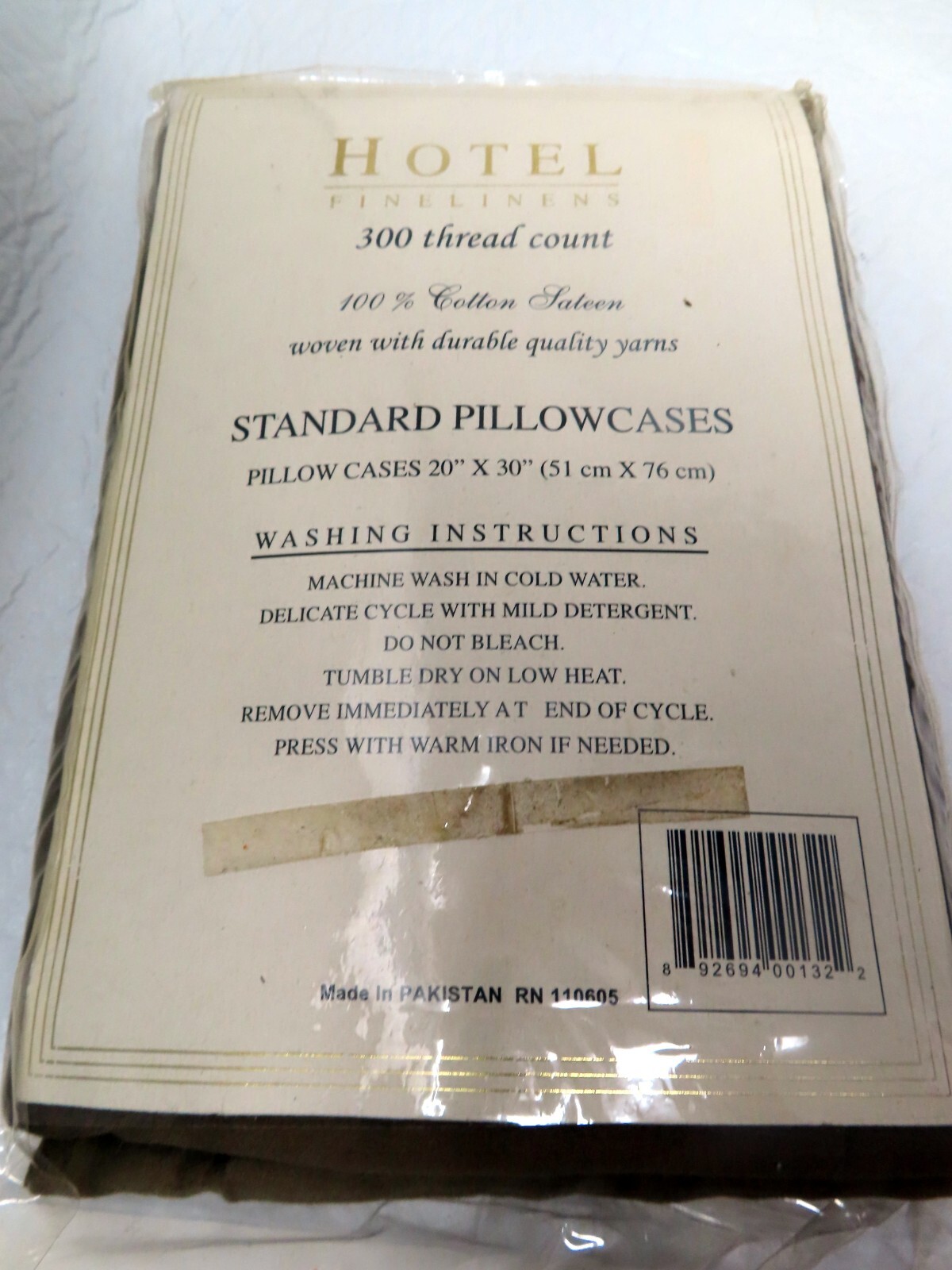NEW Hotel  Fine Linens 300 Thread Count Santeen Brown Standard Size Pillow Cases