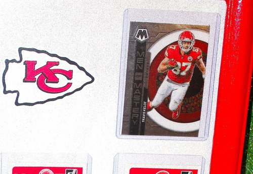 Kansas City Chiefs Trading Card Lot (8) Framed Mahomes Sneed Pacheco Thornhill - Picture 3 of 4