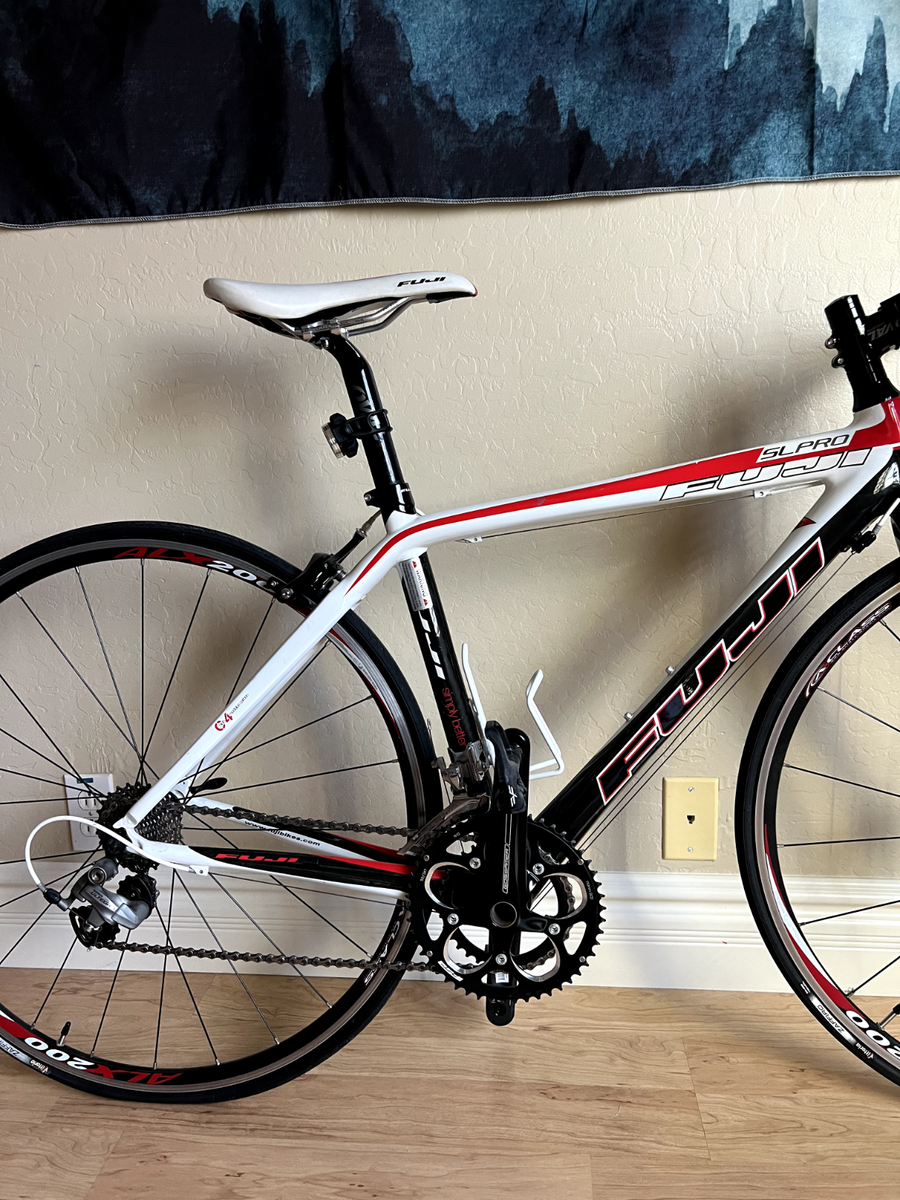 2011 Fuji SL Pro Carbon Road Bike, Ultegra ALX 200, 700 - 23C
