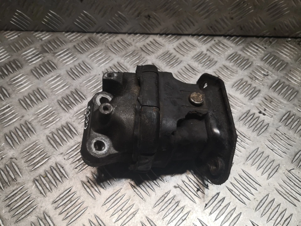 CHRYSLER 300C Right Side Engine Mount 04578190ac 3.0 CRD Diesel - Image 2 of 4