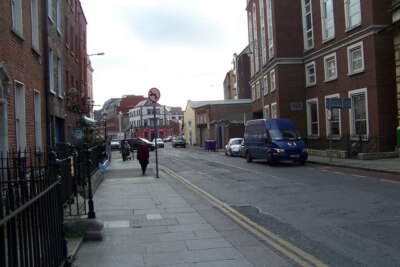 Photo 6x4 Fenian Street Dublin Baile Atha Cliath/O1632  c2009