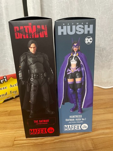 MAFEX No.188 THE BATMAN & No.170 Huntress (Hush Ver.) Action Figures by MEDICOM - Picture 6 of 7