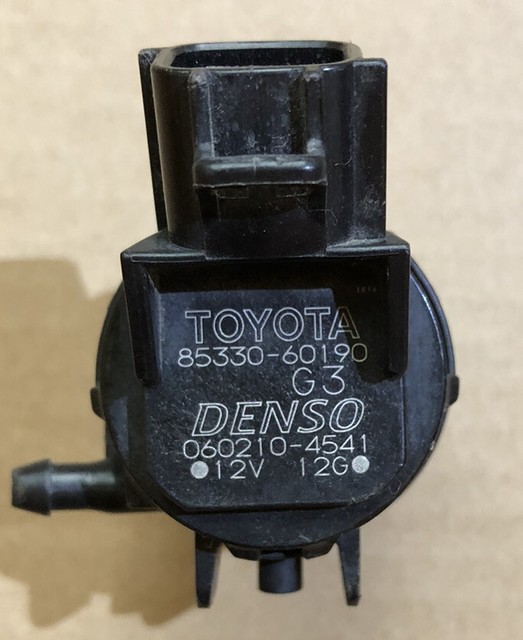 Toyota 85330 60190