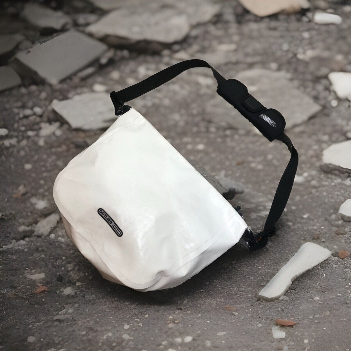SUPREME x Ortlieb Messenger Bag, White; Rugged IP-67 SUPREME x Ortlieb Messenger Bag, White; Rugged IP-67