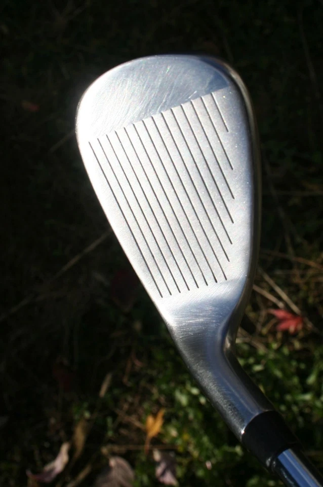 Tour Edge HP25 pitching Wedge PW Regular Flex Steel Shaft - Image 2 of 3