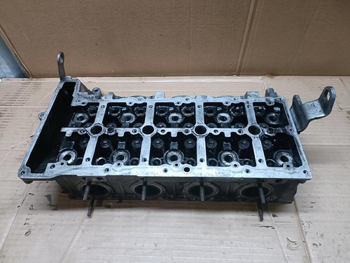 BMW 2.0 D Zylinderkopf CYLINDER HEAD 7797678 LHD OE Original Teil Gebraucht