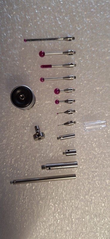 RENISHAW TP200 WITH 7 PROBE STYLUS's, 3 EXTENTIONS, 1 Star Adapter and M2 to M3