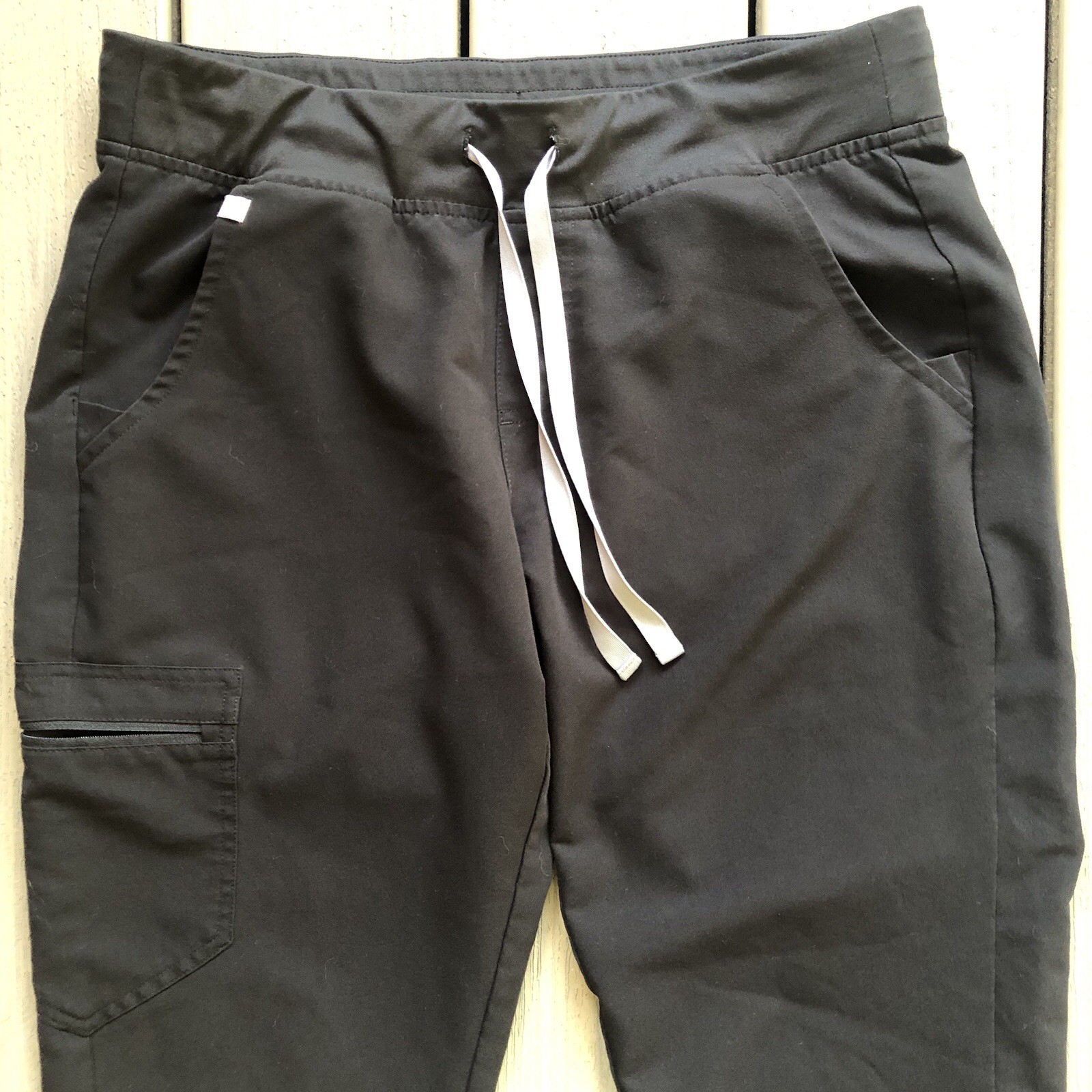 Figs Technical Collection Black Pull on  Scrubs B… - image 3