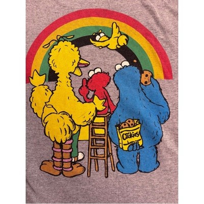Gray Sesame Street T-Shirt - Men's Size M TV Learning Teaching