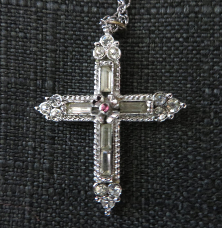 VINTAGE RHINESTONE CROSS PENDANT WITH CHAIN MARKED ON BACK "HOLY YEAR 1950"