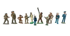 1930s Lot of 11 Variety of Soldiers Barclay Lead and Plastic Range 2"-3" Fair