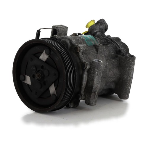 Klimaanlagekompressor - Renault Clio II PH.2 - 8200953358 - V0-0390A