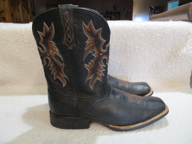Boy's Youth, Ariat, Black Leather, Cowboy, Western Boots, Size 6